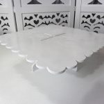 Locação de Boleira Lisa Prato Quadrado Com Suporte em Provençal