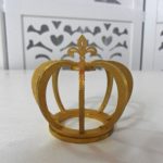 Locação de Mini Coroa Dourada de Mesa em Provençal