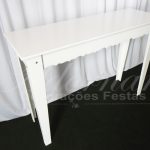 Locação de Mesa Aparadora Lisa em Provençal