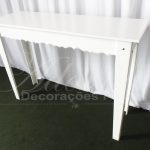 Locação de Mesa Aparadora Lisa em Provençal