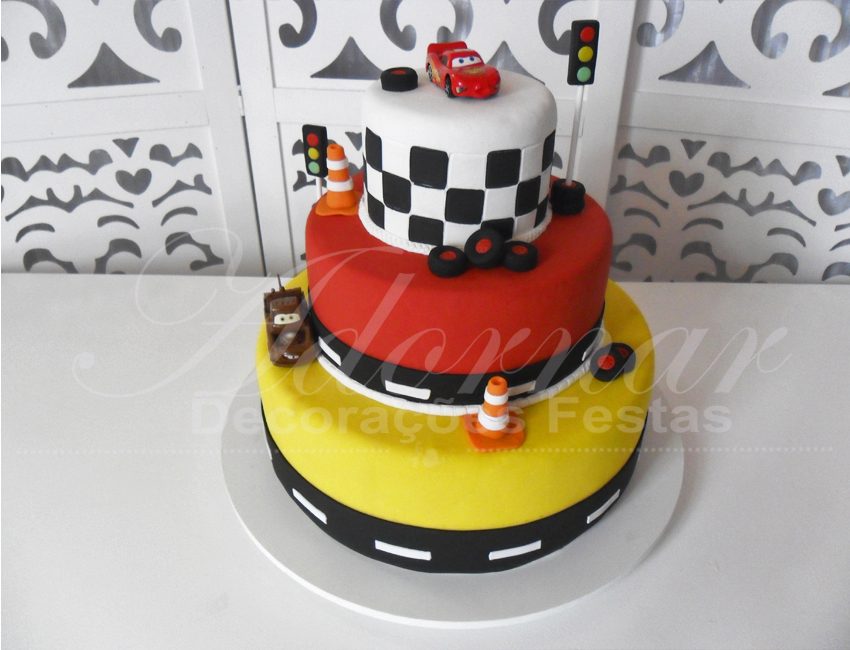 Pratinho de Bolo de Papel Disney Carros Festa Infantil