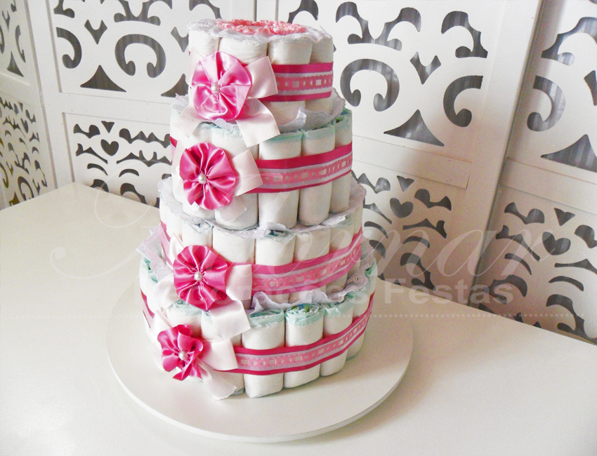 Locacao De Bolo De Fraldas Cha De Bebe Rosa E Branco Menina C Flor Locacao De Bolo De Fraldas Cha De Bebe Rosa E Branco Menina C Flor