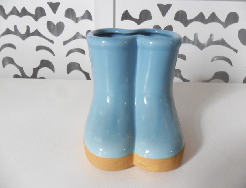 Locação de Botas de Porcelana Azul