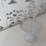 Locação de Cúpula Branca Porta Doces Porta Cupcakes ou Baleiro