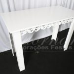 Locação de Mesa Aparadora Floral em Provençal