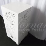 Locação de Cubo Floral em Provençal Com Iluminação