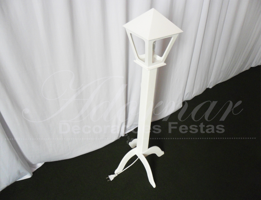 Locação de Luminária Abajur Poste Médio de Chão em Provençal