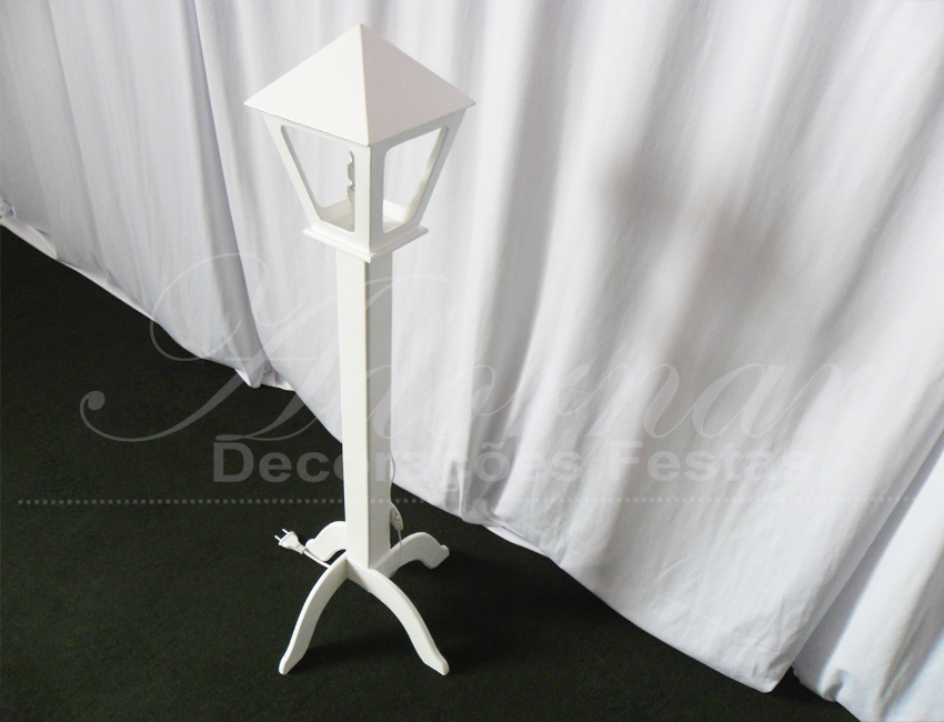 Locação de Luminária Abajur Poste Médio de Chão em Provençal