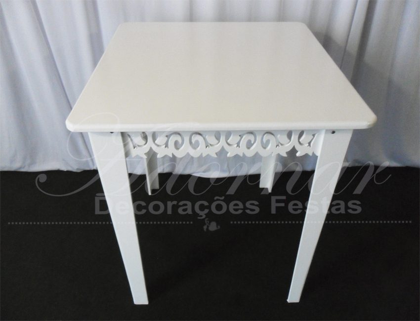 Locação de Mesa Arabesco Quadrada em Provençal