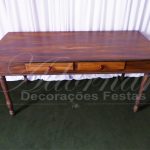 Aluguel de Mesa Rústica Grande Com Gavetas