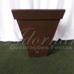 vaso cachepô de chão pequeno marrom