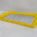 Aluguel de Bandeja Espelhada Moldurada em Amarelo Para Doces