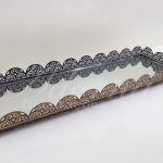 Locação de Bandeja Espelhada Retangular Bordada em Ferro