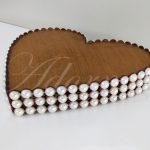 Locação de Bandeja Coração Grande Perolado Doces