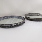 Locação Jogo de Bandejas Redondas Espelhadas Borda em Metal Para Doces