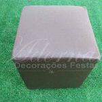 Aluguel de Puff Quadrado Marrom