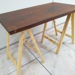 Locação de Mesa Rústica Pequena Com Cavaletes