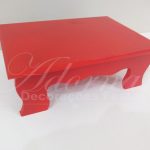 Locação de Bandeja Banquinho Retangular em Vermelho Para Doces