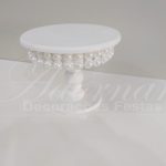 Locação de Bandeja Suporte Perolado Redondo em Branco