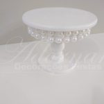 Locação de Bandeja Suporte Perolado Redondo em Branco