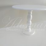 Locação de Boleira Porta Doces Grande Redonda em Branco