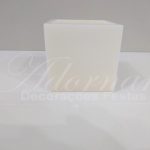 Locação Vela Quadrada Pequena em Parafina