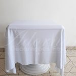 Locação de Toalha em Branco Para Mesa Quadrada
