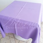 Locação de Toalha em Lilás Para Mesa Quadrada