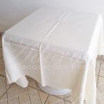 Locação de Toalha em Pérola Para Mesa Quadrada