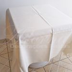 Locação de Toalha em Pérola Para Mesa Quadrada