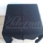 Locação de Toalha em Preto Para Mesa Quadrada