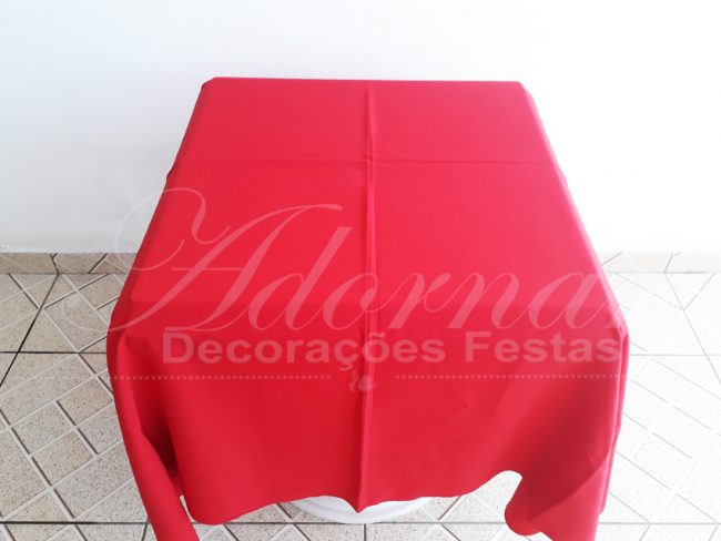 Locação de Toalha em Vermelho Para Mesa Quadrada