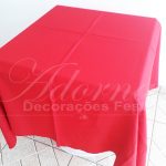 Locação de Toalha em Vermelho Para Mesa Quadrada