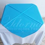 Locação de Toalha Branca Com Cobre Mancha Azul Bebê
