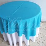 Locação de Toalha Branca Com Cobre Mancha Azul Tiffany Para Mesa Redonda