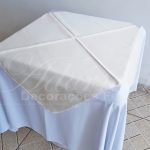 Locação de Toalha Branca Com Cobre Mancha Pérola