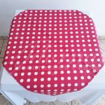 Locação de Toalha Branca Com Cobre Mancha Rosa Pink Com Bolinha Branca