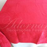 Locação de Toalha Pranchão Branca Com Cobre Mancha Vermelho