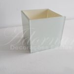Locação Vaso Cachepô Quadrado Pequeno de Vidro em Branco