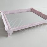Locação de Bandeja Espelhada Moldurada em Rosa Bebê Para Doces