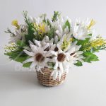 Locação Mini Vaso de Vine Com Arranjo de Flores Pequeno