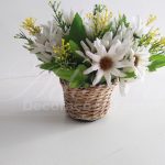 Locação Mini Vaso de Vine Com Arranjo de Flores Pequeno