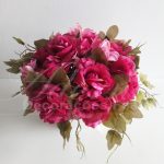 Locação de Arranjo de Flores Rosa Escuro Pequeno