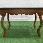 Locação de Mesa Rústica Pequena Modelo Liso