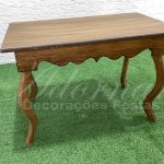 Locação de Mesa Rústica Pequena Modelo Liso