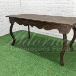 Locação de Mesa Rústica Pequena Modelo Liso