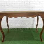 Locação de Mesa Rústica Grande Modelo Liso