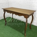Locação de Mesa Rústica Grande Modelo Liso