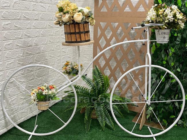 Aluguel de Bicicleta Decorativa Para Cenário Jardim e Eventos Bicicleta de Ferro Grande Porta Vasos Para Decoração casamento