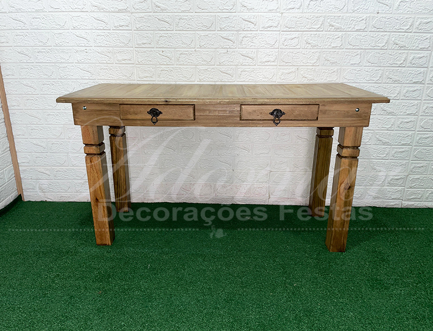 Locação de Mesa Rústica Pequena Modelo Com Gaveta Decorativa